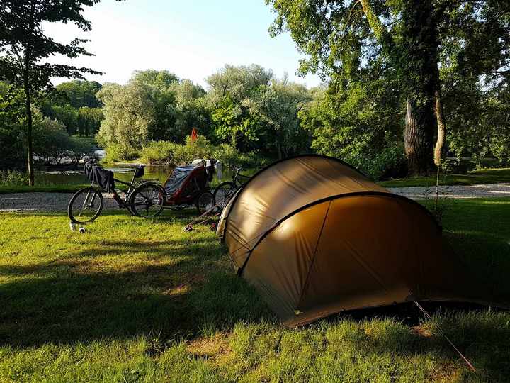 confortable camping  near besançon